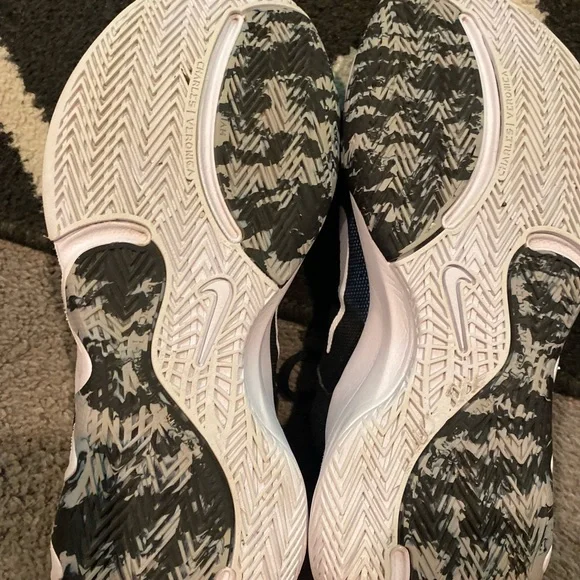 Nike Antetokounmpo inmortality 2 Basketball Shoes - Picture 8 of 10